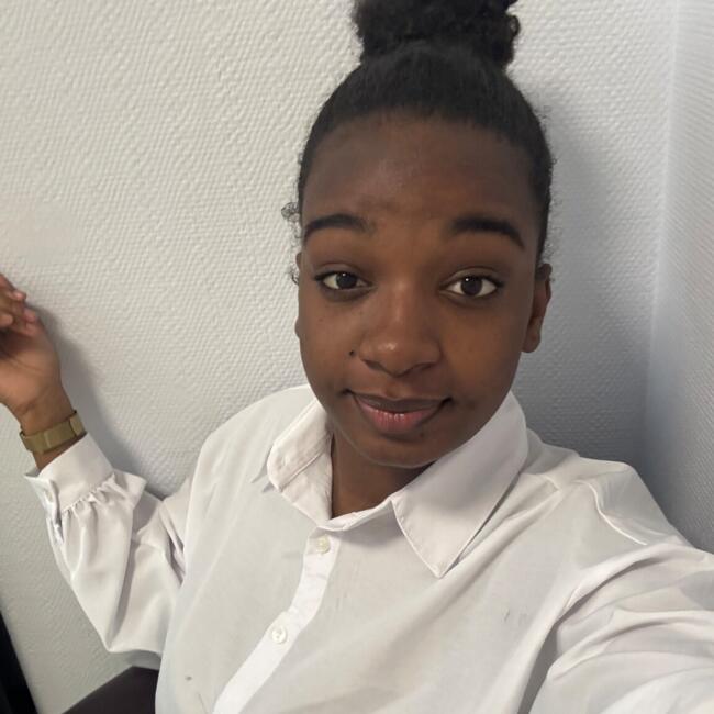 Babysitter in Saint-Yrieix-sur-Charente: Trassy