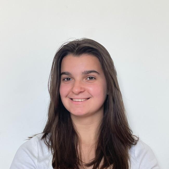 Babysitter in Lyon: Clemence