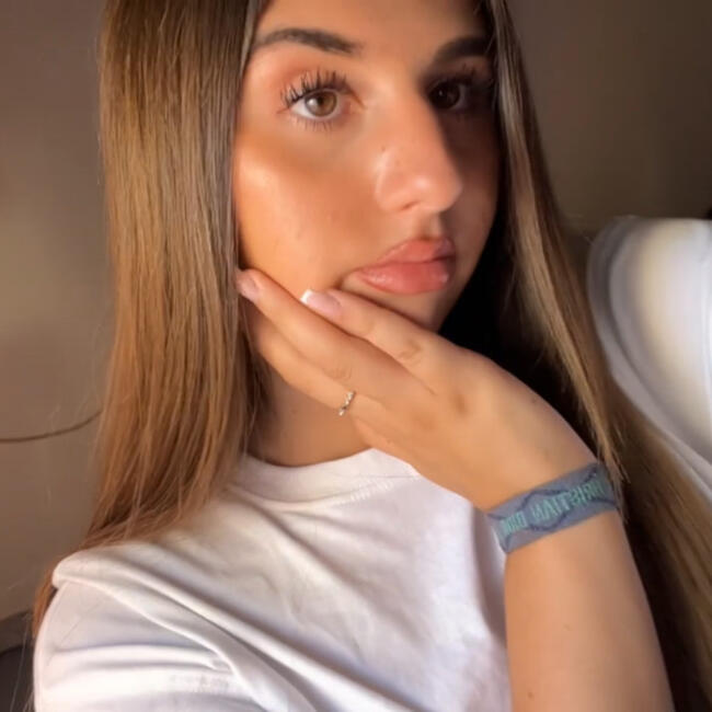 Babysitter in Rouen: Anaïs