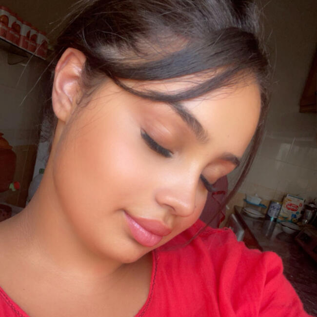 Babysitter in Zottegem: Rania