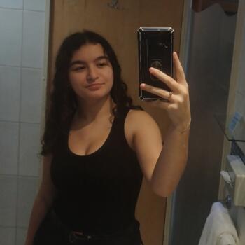 Babysitter in Aix-en-Provence: Clea