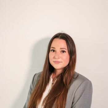 Babysitter in Saint-Cloud: Camille