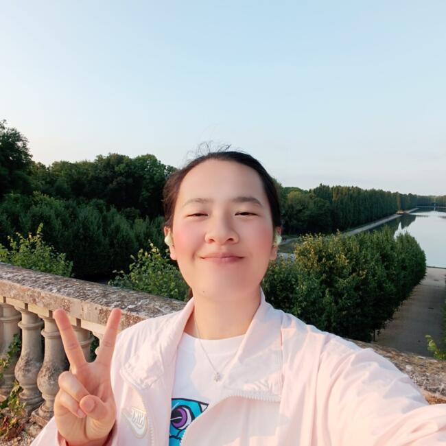 Babysitter in Paris: Jenny