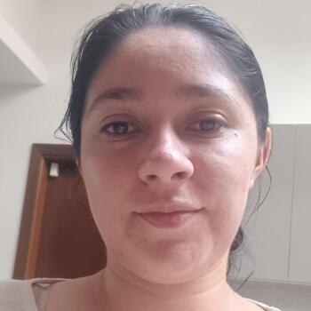 Babysitter in Asunción: Karina Lujan