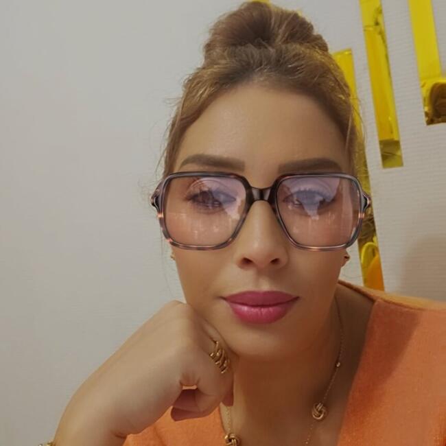 Babysitter in Annonay: Ilham