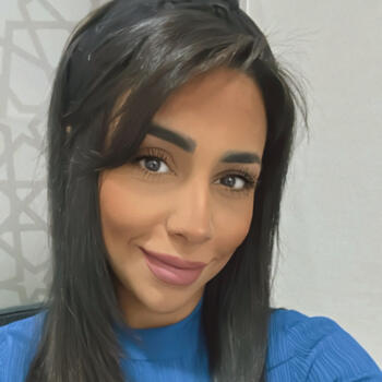 وظيفة جليسة أطفال في دبي: وظيفة جليسة أطفال Huda