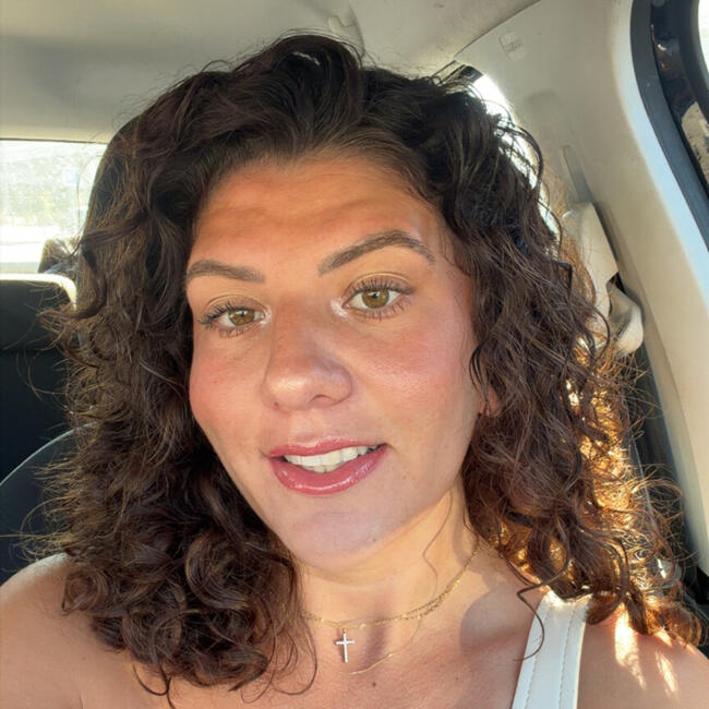 Babysitter in Fréjus: Marine