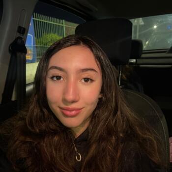 جليسة أطفال في رباط: Lina