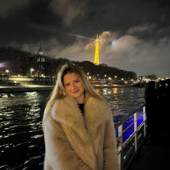 Babysitter in Coudekerque-Branche: Margaux