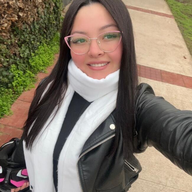 Babysitter in Chimbarongo: Alison Tiare
