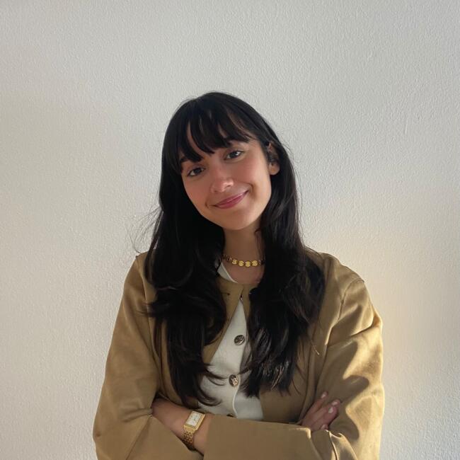 Babysitter in Almada: Joana