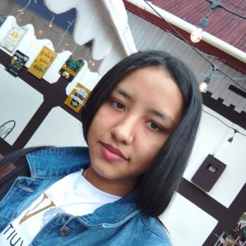 Babysitter Caracas: Mayelis