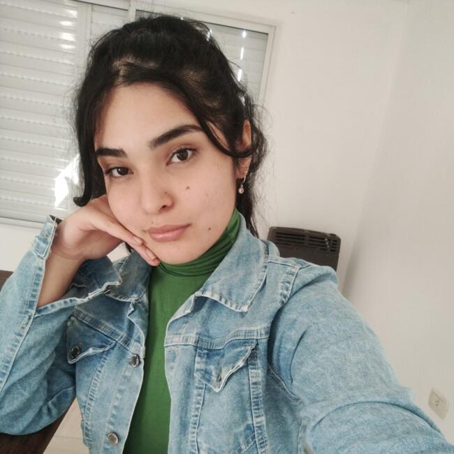 Babysitter in Formosa: Yesica