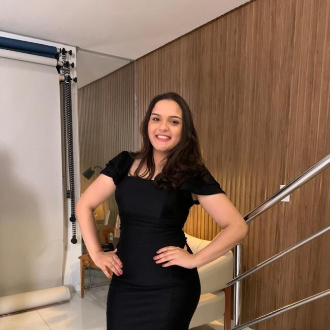 Babysitter in Governador Valadares: Izabela
