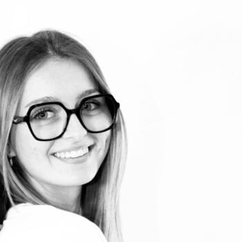 Babysitter in Saint-Amand-Montrond: Oceane