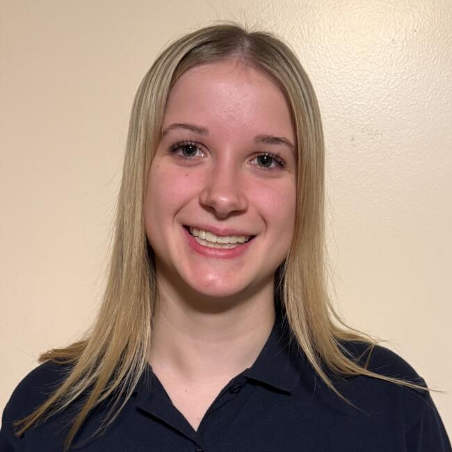 Babysitter in Melbourne: Alana