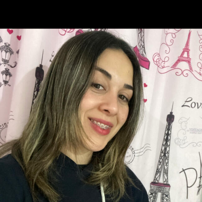 Babysitter in Montevideo: Nicole