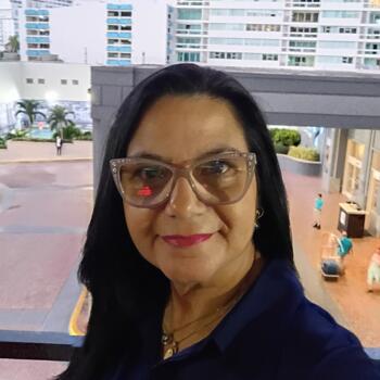 Babysitter in Ponce: Alessandra