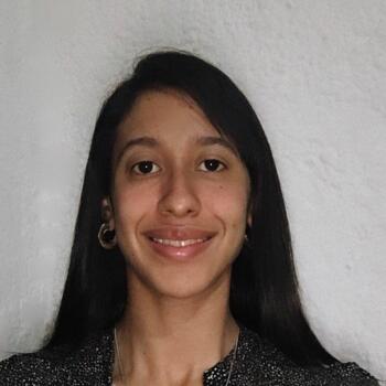 Babysitter in Colinas de Solymar: Maria Eugenia