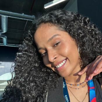 Babysitter in Vila Nova de Gaia: Hannah