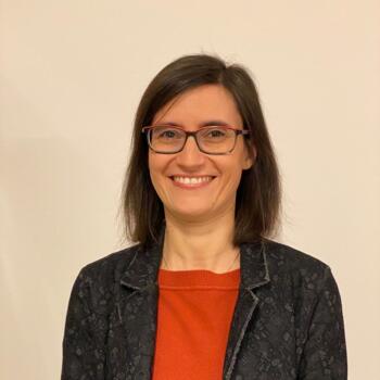 Trabajo para niñera en Verona: trabajo para niñera Paola