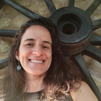 Babysitter in São José dos Campos: Paula Maria