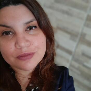 Babysitter in Villa Alemana: Nicole