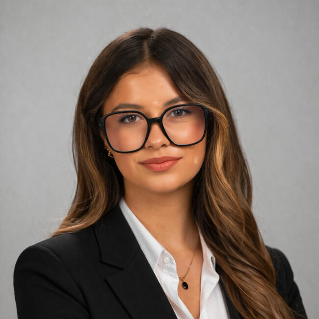 Babysitter in Ozoir-la-Ferrière: Alissia