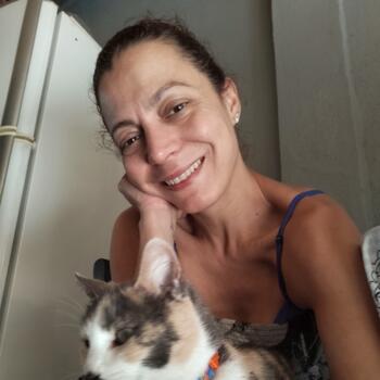 Babysitter em Rio de Mouro: Alyne