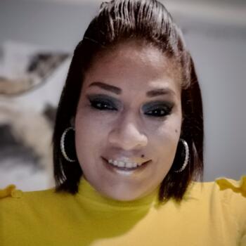 Babysitter in Heroica Matamoros: Linda