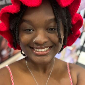 Babysitter in Conroe: Adrianna