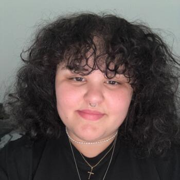 Babysitter in Marulan: Emma