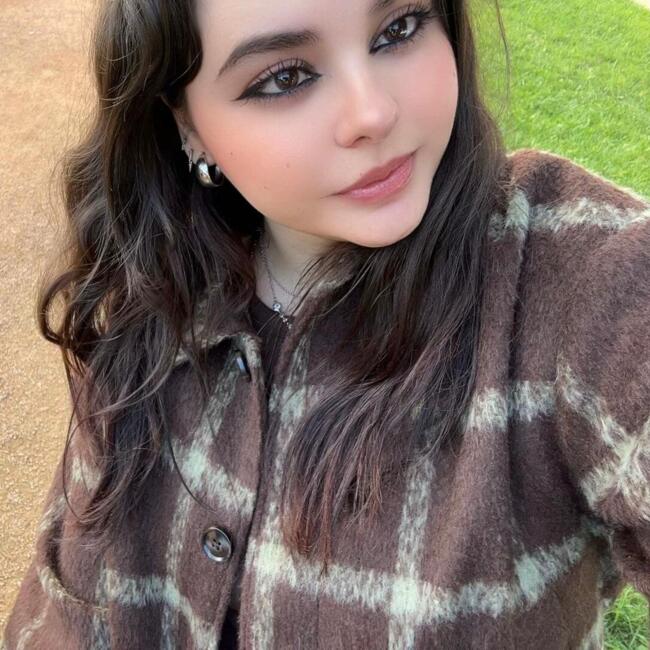 Nanny in Lyon: Joana