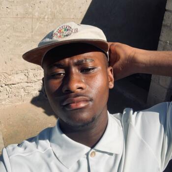 Babysitting job in Mossel Bay: Asenathi