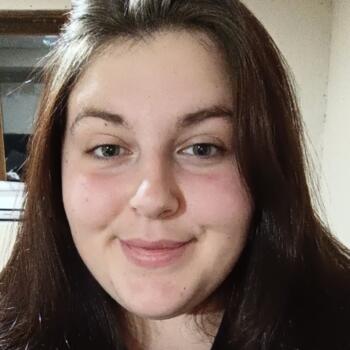 Babysitter in Rupt-sur-Moselle: Jade