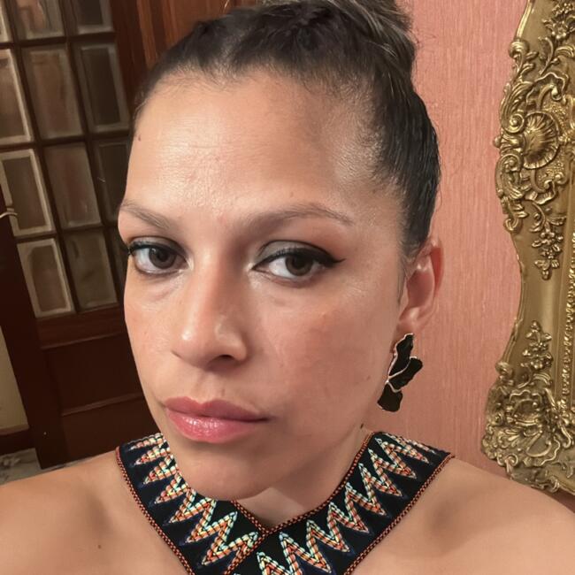 Canguro en Getxo: Leticia Soledad