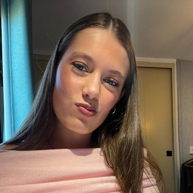 Babysitter in Sully-sur-Loire: Sasha