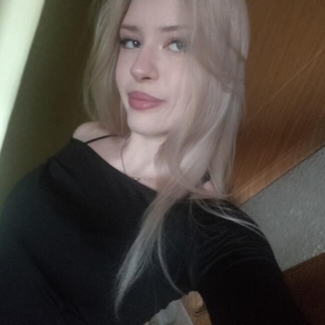 Babysitter in Lugoj: Alexia