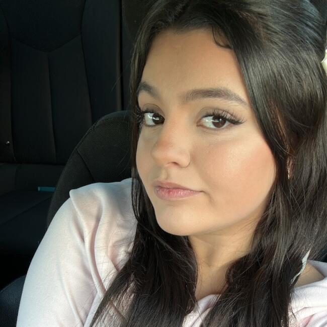 Babysitter in Fort Worth: Maria