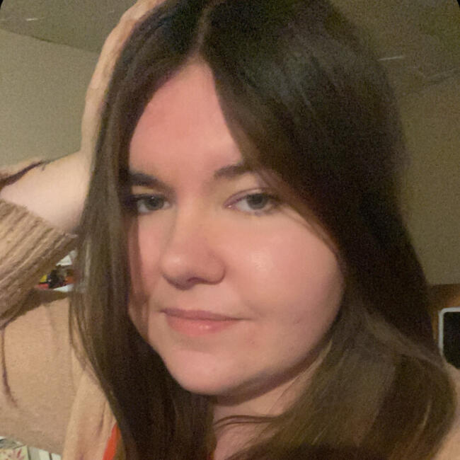 Babysitter in Angers: Alexandra