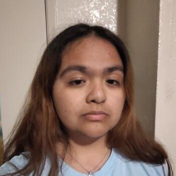 Babysitter in Merced: Raquel