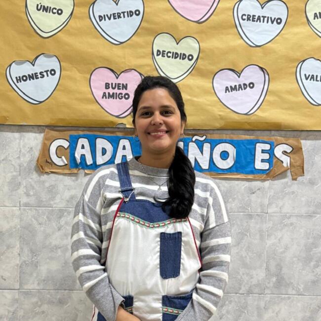 Niñera en Villa Luzuriaga: Karla