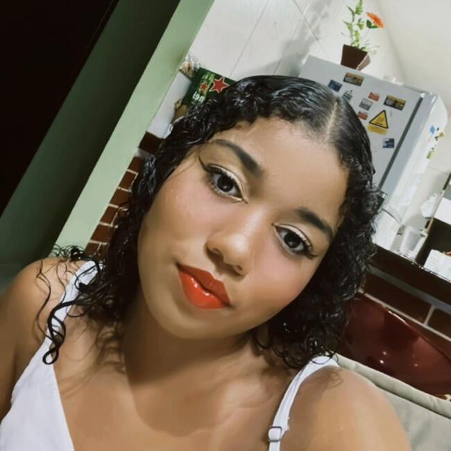 Babá em Barra da Tijuca: Yasmin