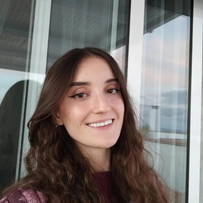 Canguro en Dos Hermanas: Natalia