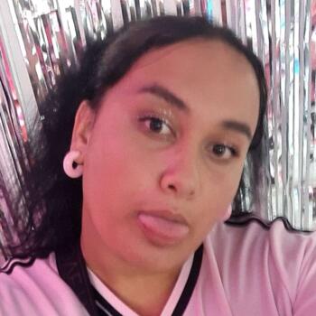 Babysitter in Tokoroa: Tertia
