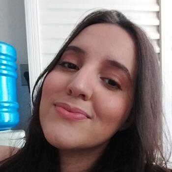 Babysitter Niterói: Ester