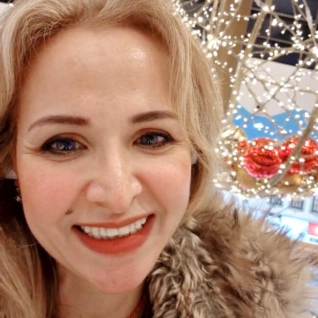 Babysitter in Almada: Ruby babysitting job in Almada