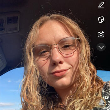 Babysitter in Saint-Georges-sur-Loire: Oceane