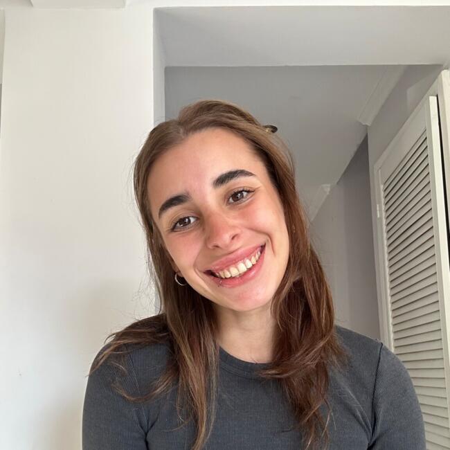 Babysitter in Sierre: Lucia