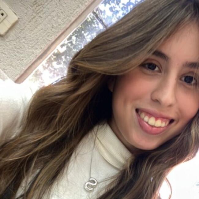 Babysitter in Fernando de la Mora: Sofia